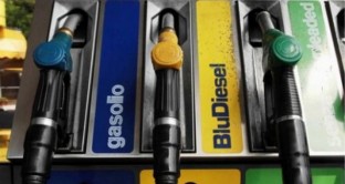Prezzi di benzina e diesel stabili da una settimana sulla rete di distribuzione italiana. Ferme le quotazioni petrolifere