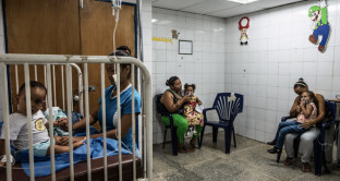 Il sistema sanitario in Venezuela è al collasso e la mortalità infantile esplode al di sopra dei livelli della straziata Siria. Oltre 4.000 bambini deceduti fino a maggio.