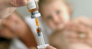 Vaccino esavalente sotto inchiesta: tra presunti problemi di salute ed interessi economici.