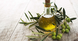 Dalla Francia un'inchiesta, anche su oli italiani (diremo le marche), sull'olio extravergine d'oliva: si sospetta una truffa e si parla anche di oli tunisini.