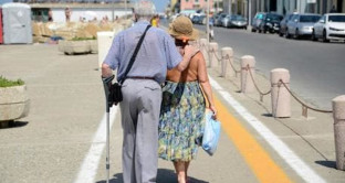 Vita da pensionati: anche la Grecia si aggiunge alle mete più appetibili per godersi la pensione.