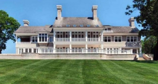 Comprereste una villa di 26 miliardi di dollari? Loro si e lo hanno fatto di recente. Ecco la classifica delle coppie più ricche del pianeta del 2017.