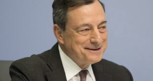 Il successo del Movimento 5 Stelle lo si deve essenzialmente alla BCE di Mario Draghi. Ecco l'apparente linea rossa che lega il 