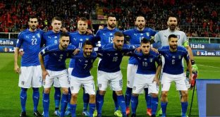 Il ripescaggio dell'Italia per i Mondiali di Russia 2018 stavolta sarebbe più concreto che mai. Inghilterra e Polonia verso il boicottaggio sulle tensioni con Mosca. A Mediaset stapperanno lo champagne?