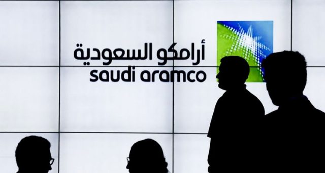 Il colosso del petrolio saudita Aramco venderebbe un'altra quota delle sue azioni con una seconda IPO dopo quella di fine 2019.