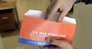 Le pensioni sono il solito tormentone italiano, soluzione immaginata per ogni problema della nostra economia. E si arriva a invocare il diritto di uscire dal lavoro anche dai 50 anni in poi. 