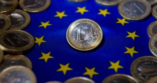 La crisi dell’euro e l’ambizione di molti ad averlo in tasca