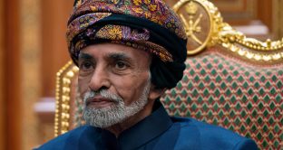 La morte dell'anziano sultano dell'Oman crea interrogativi sul futuro del paese, uno dei più aperti e progrediti nella regione. L'economia si mostra ancora eccessivamente dipendente dal petrolio. 