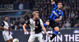 Juve-Inter rinviata per Coronavirus, ma la semifinale di Coppa Italia Juve-Milan si gioca a porte semi-chiuse: Lega di Serie A nel caos. Il Coronavirus sta colpendo duramente anche il calcio italiano. 