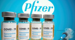 Vaccinazioni anti-Covid, campagna sempre più a rilento