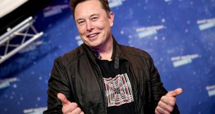 Elon Musk è diventato l'uomo più ricco del mondo