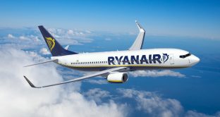 Forti rincari dei biglietti Ryanair