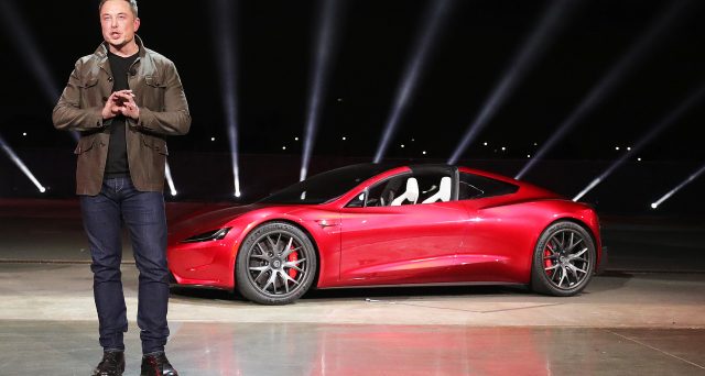 Auto Tesla e borsa