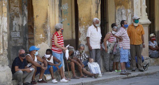 A Cuba anche mangiare non è più per tutti