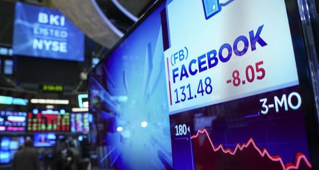 Il crollo delle azioni Facebook