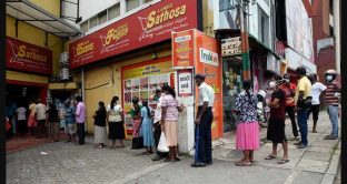 Sri Lanka sprofonda nella crisi