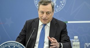 Draghi contrario a scostamento di bilancio