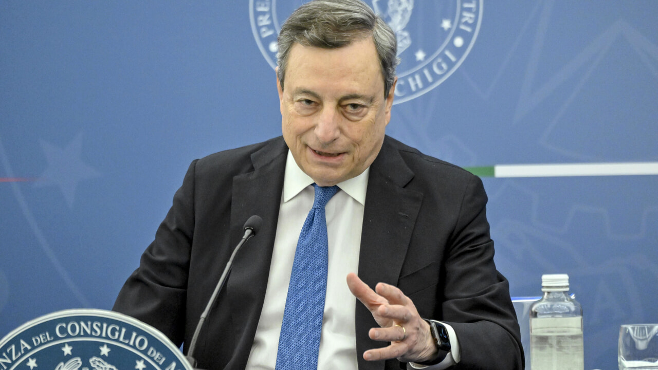 Draghi contrario a scostamento di bilancio