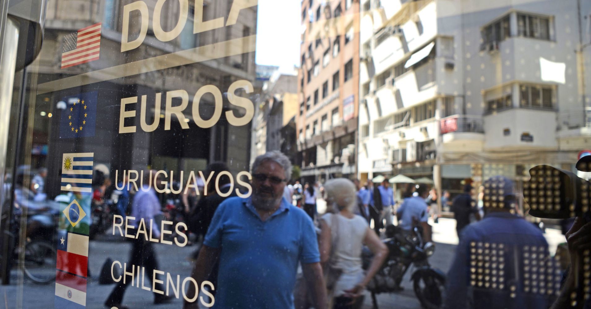 Corsa dei tassi ormai inutile in Argentina con l'inflazione alle stelle