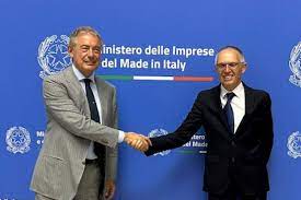 Un secondo produttore di auto in Italia dopo Stellantis?