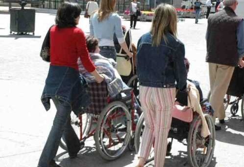 Ecco come vengono riconosciuti i contributi figurativi a chi assiste familiari con grave disabilità.
