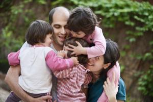 Assegni familiari e assegni per il nucleo familiare: quali differenze tra i due sostegni?
