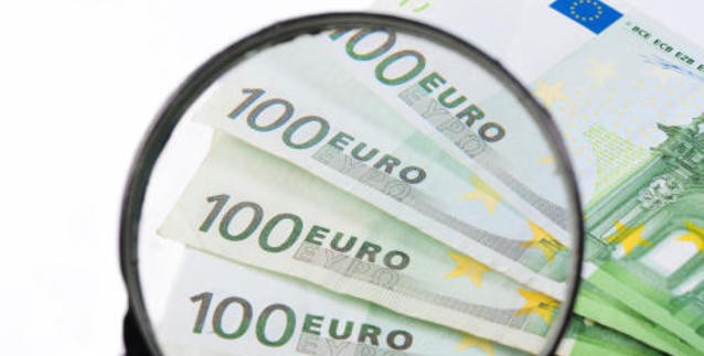 Ecco come funziona lo spesometro 2015 dell'Agenzia delle entrate, la comunicazione delle operazioni rilevanti ai fini IVA sopra i 3600 euro