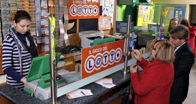Ecco come vengono tassate le vincite di lotto e lotterie.