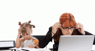 Mamme e lavoro: assumere donne con figli conviene. Ecco perchè: sette motivi per farlo.