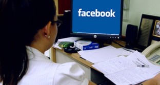 Il Fisco sbarca su Facebook con un servizio a misura di cittadino: l'Agenzia delle Entrate risponde.