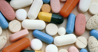 Acquisto medicinali online: chiarimenti sulla legge e sui rischi che si corrono acquistando farmaci su internet. 