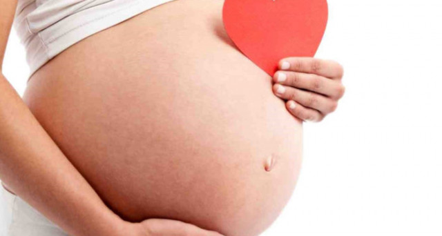In aumento le donne che si rivolgono  per una gravidanza, ai centri PMA per la fecondazione assistita in Italia, preferiti i centri pubblici e i privati convenzionati.