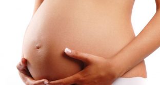 Gravidanza a rischio: nei primi sette giorni dalla domanda di maternità anticipata è ammessa la visita fiscale.