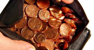 Sono le monete più piccole, più odiate e anche con meno valore. Ma non sempre! Guarda i pezzi da 1, 2 e 5 centesimi: alcuni potrebbero valere fino a tre mila euro.