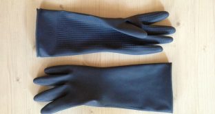 gloves-319838_1280