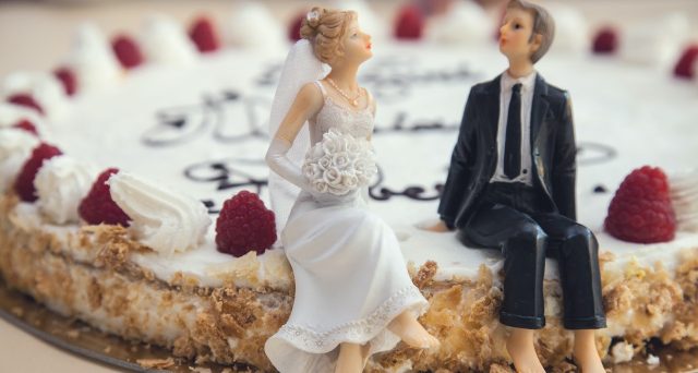 Sposarsi a Roma vale un bonus da 2 mila euro per le coppie che scelgono l'Italia