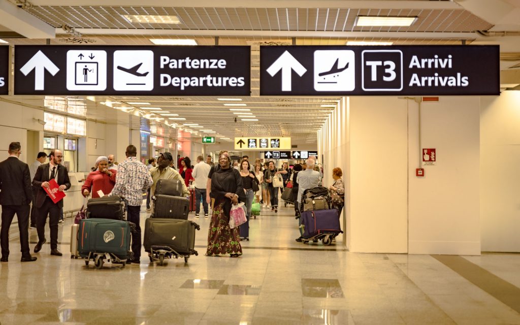 Assunzioni aeroporto Fiumicino, si cercano addetti alle pulizie, requisiti richiesti