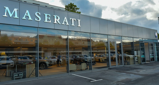 Maserati: nuovo showroom a Berlino inaugurato nelle scorse ore nella capitale federale tedesca alla presenza di vertici del brand in Germania