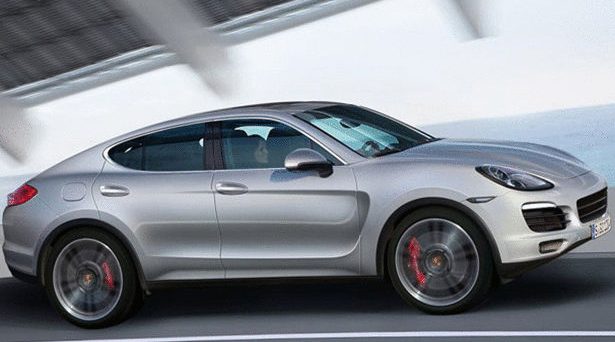 Sempre più vicino il debutto della versione coupe di Porsche Cayenne avvistata quasi senza veli