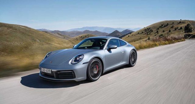 Nuova Porsche 911: la vettura è stata presentata nelle scorse ore a Los Angeles nella sua ottava generazione