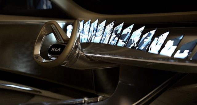 La casa coreana il prossimo 5 marzo svelerà a Ginevra una concept car con 21 schermi al suo interno