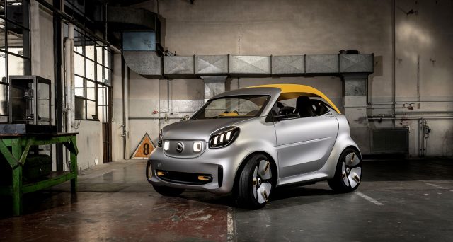 Ecco le prime immagini della nuova concept car che il gruppo Daimler svelerà in anteprima al salone dell'auto di Ginevra