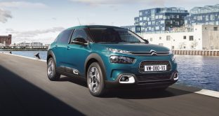 I vertici di PSA hanno già confermato ad alcuni media che alla fine dell'attuale generazione, la Citroën C4 Cactus scomparirà