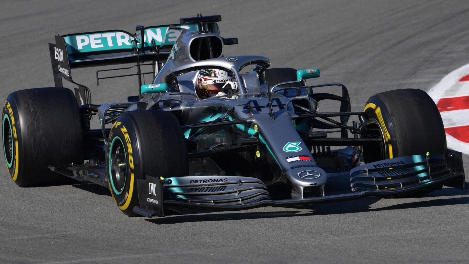 Formula 1: pioggia di milioni per Mercedes e Hamilton ...