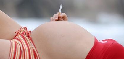 Nuovo studio statunitense conferma il rischio di SIDS quando le madri fumano durante il periodo di gravidanza.