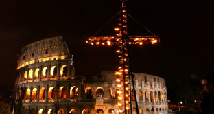 Informazioni sulla Via Crucis a Roma prevista venerdì 19 aprile con Papa Francesco. 