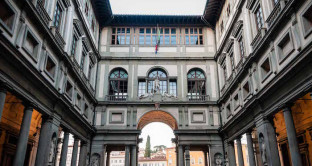 Aumento dei prezzi alla Galleria degli Uffizi di Firenze la decisione per adeguare gli Uffizi ai prezzi degli altri grandi musei europei.
