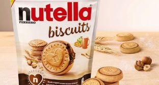 A Napoli nascono i bagarini dei Nutella Biscuits mentre su alcuni siti e-commerce i biscotti della Ferrero vengono venduti addirittura a 14,90 euro a confezione.