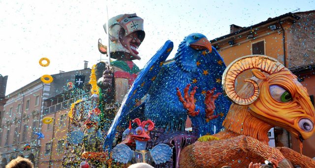 Maschere di Carnevale, ecco le 10 più famose divise per regione