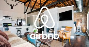 Airbnb risarcisce il proprietario derubato, la storia diventa virale